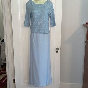 VIE by Victoria Royal baby blue 2 piece dressy sweater & skirt outfit
